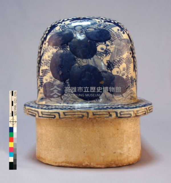 青花蛸唐草紋小判形便池藏品圖，第7張