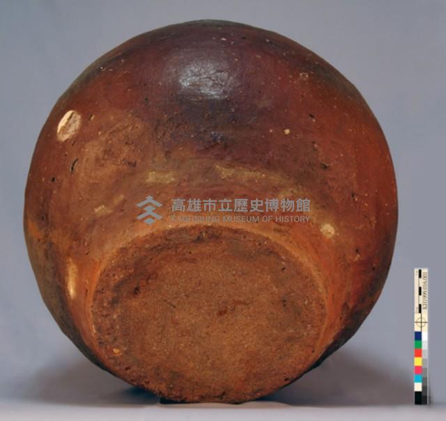 灰褐釉陶缸藏品圖，第5張