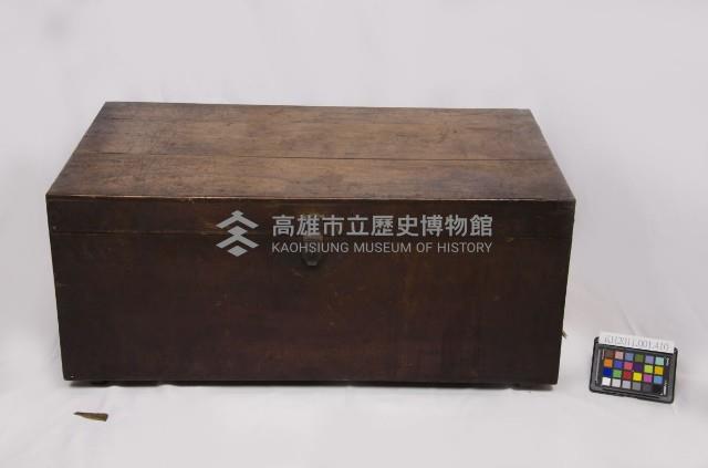 檜木皮影戲箱藏品圖，第1張