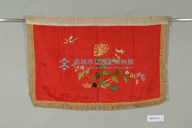 紅綢地蝶戀花彩繡門簾頭藏品圖，第1張