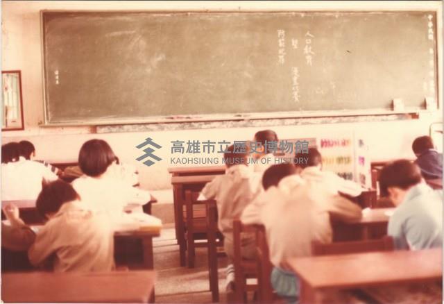 人口教育暨防範犯罪漫畫比賽藏品圖，第1張