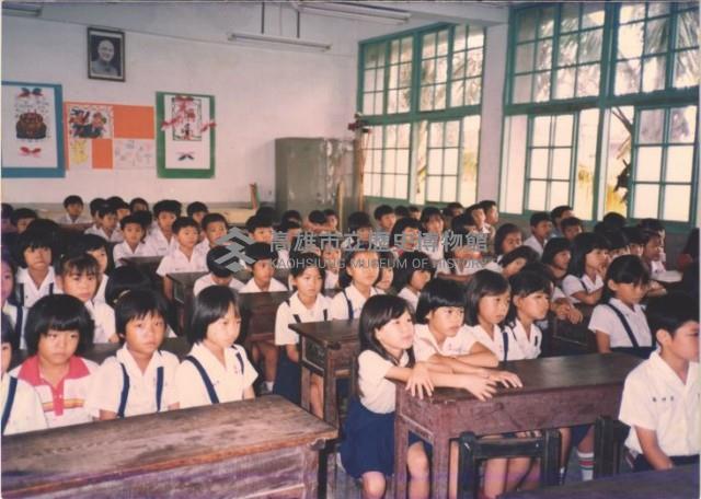 1970至1980年代學生上課情形-1藏品圖，第1張