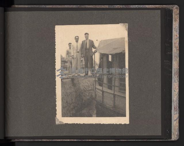 第一屆民選高雄市長謝掙強市政影像紀錄-1
（相冊）藏品圖，第25張