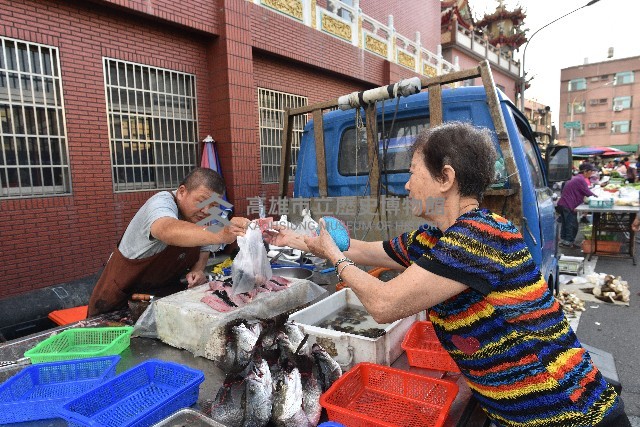 鳳鼻頭—鳳鳴宮口旁之漁貨攤藏品圖，第1張