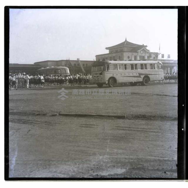 學生搭高雄市公車上下學藏品圖，第1張