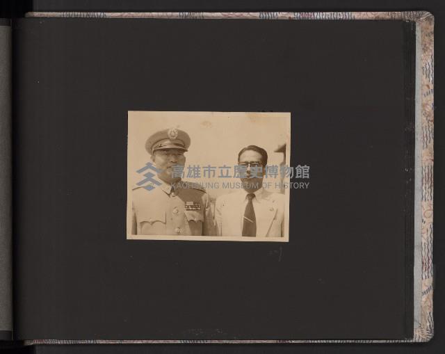 第一屆民選高雄市長謝掙強市政影像紀錄-1
（相冊）藏品圖，第42張