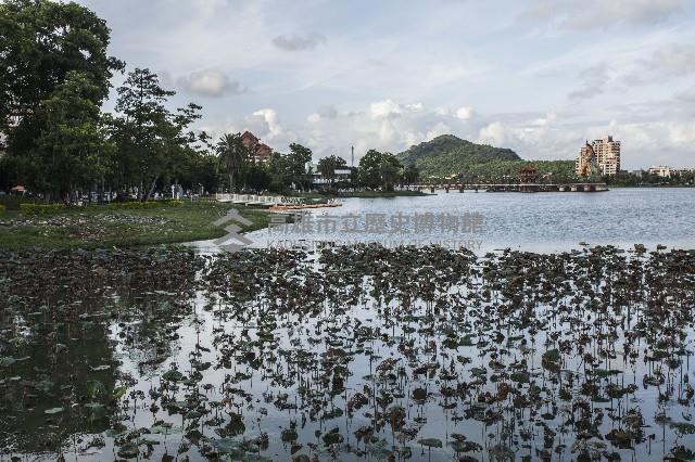 蓮池潭與半屏山藏品圖，第1張