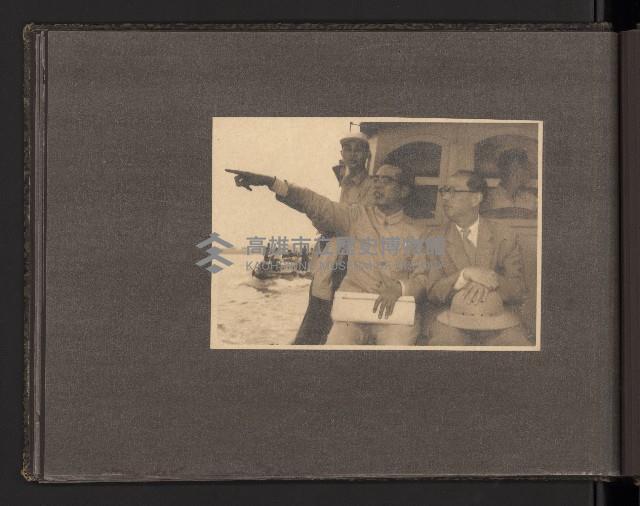 第二屆民選高雄市長謝掙強市政之影像紀錄-1
（相冊）藏品圖，第27張