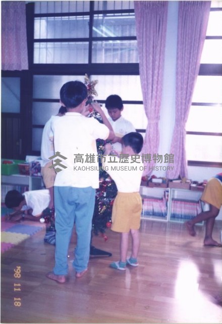 學生裝飾聖誕樹-2藏品圖，第1張