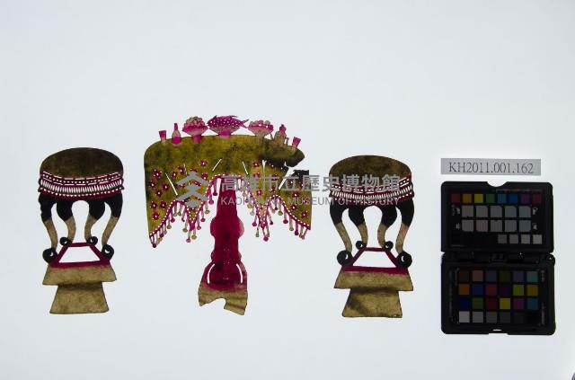 皮影戲道具偶-一桌二椅藏品圖，第1張