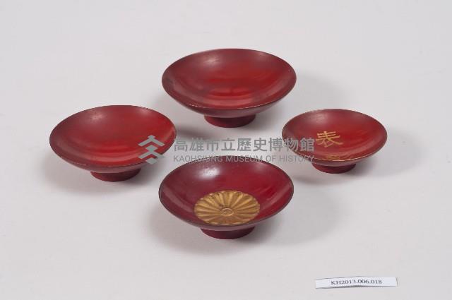 高雄州瘧疾防遏表彰紀念漆盤藏品圖，第3張