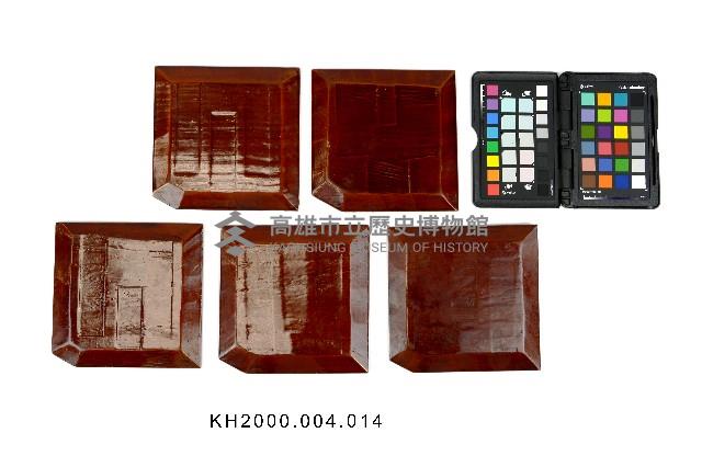 雕刻彩繪台灣風物紋小盤藏品圖，第2張