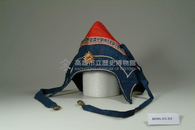 紅毛地火珠焰燦金飾風帽藏品圖，第1張