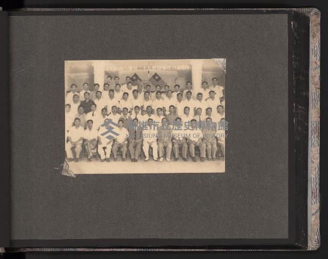 第一屆民選高雄市長謝掙強市政影像紀錄-1
（相冊）藏品圖，第11張