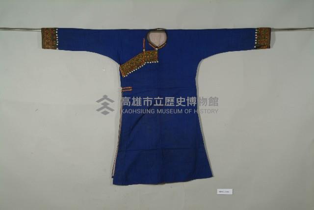 排灣族刺繡紋長衣藏品圖，第1張