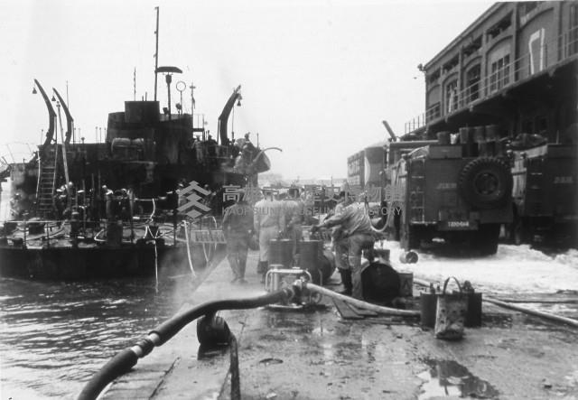 光隆輪第二次爆炸後船尾已見先下沈藏品圖，第1張