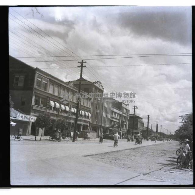 高雄市七賢三路富國大飯店藏品圖，第1張