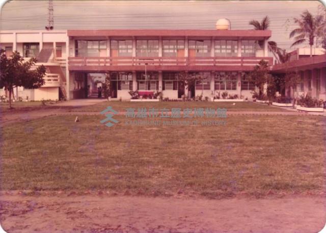 1983年校舍一隅藏品圖，第1張