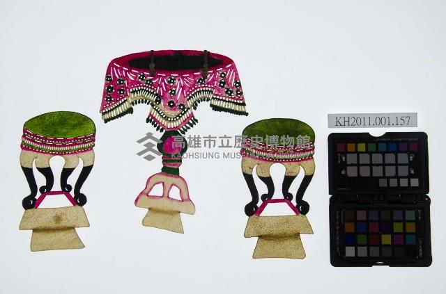 皮影戲道具偶-一桌二椅藏品圖，第1張