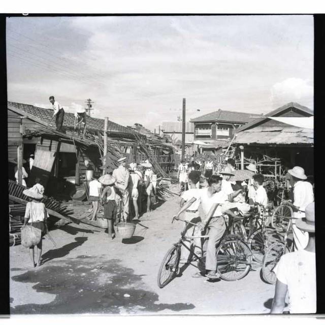 市府後蓋違建時藏品圖，第1張