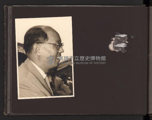 第二屆民選高雄市長謝掙強市政之影像紀錄-1
（相冊）藏品圖，第26張