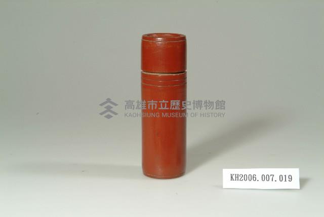 紅漆竹刻香筒藏品圖，第1張