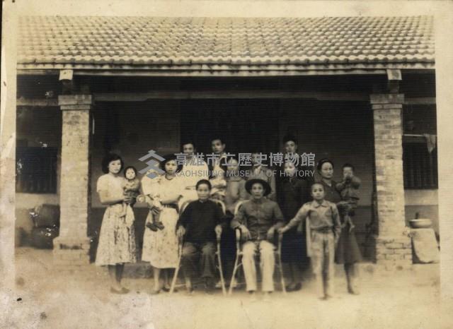 家族合照藏品圖，第1張