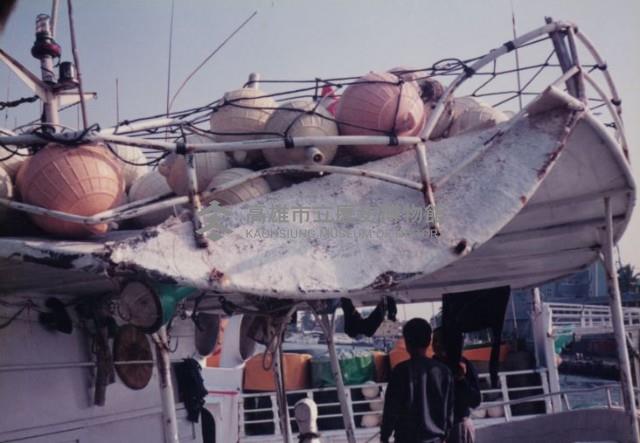 漁工與漁網浮球藏品圖，第1張