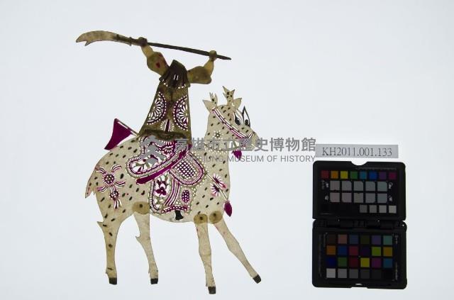 皮影戲偶女騎-道姑騎梅花鹿（偶身）藏品圖，第1張