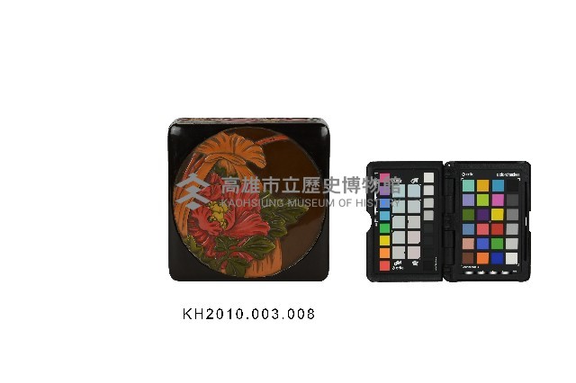 雕刻彩繪花卉紋方形漆盤藏品圖，第1張