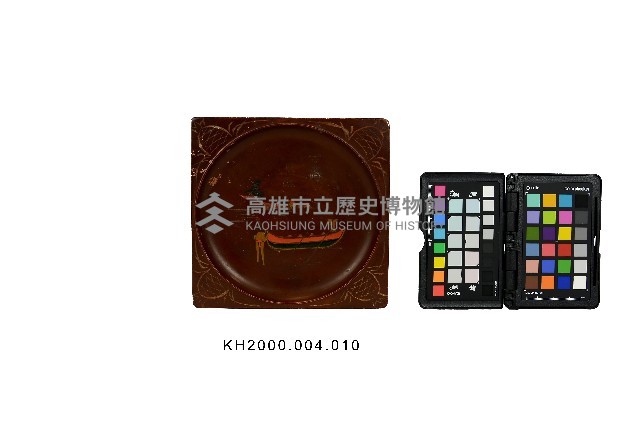 雕刻彩繪獨木舟紋盤藏品圖，第1張