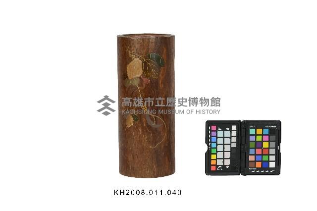 桐木地秋葉紋蒔繪漆筒藏品圖，第1張