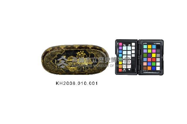 金彩寶相花紋橢圓型漆盒藏品圖，第1張