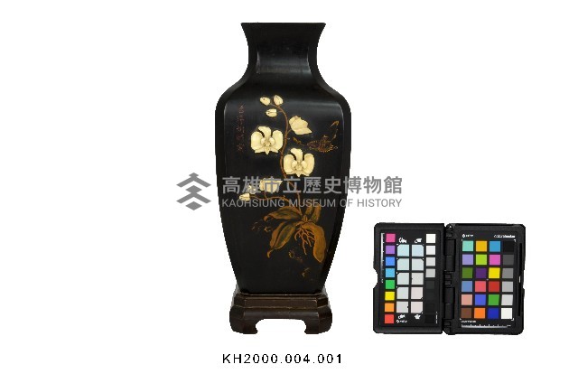 黑漆鑲嵌彩繪蝴蝶蘭紋方瓶藏品圖，第1張