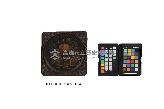 木雕素色漆中禪寺紋方盤藏品圖，第1張