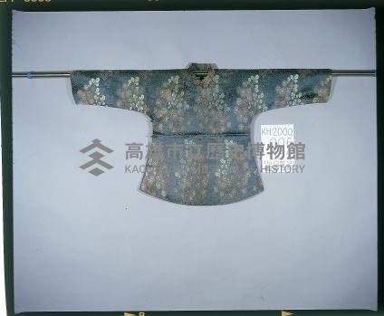 灰藍提花菊花紋錦立領大襟窄袖女衫藏品圖，第1張