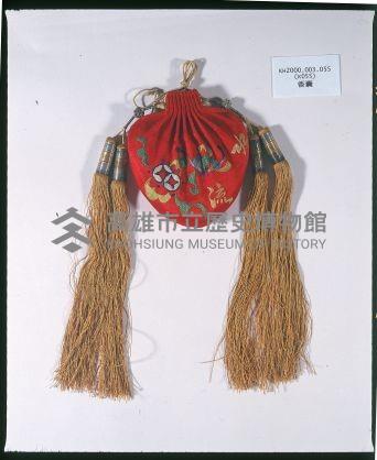 紅緞地福壽雙全雞心香囊藏品圖，第2張