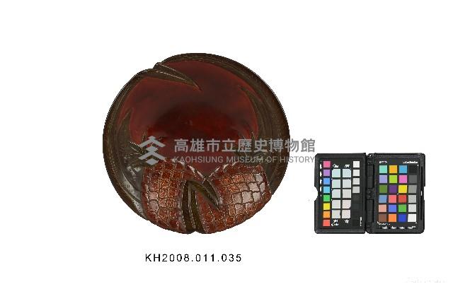 雕刻彩繪鳳梨紋圓漆盤藏品圖，第1張