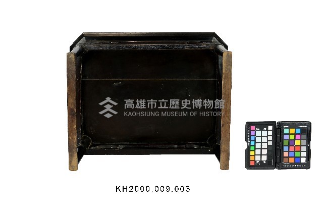 黑漆鑲貝蘭花紋花台藏品圖，第4張