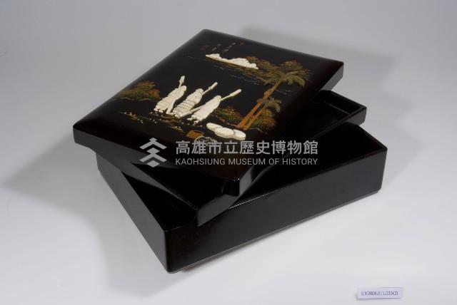 木雕鑲嵌彩繪杵歌紋方盒藏品圖，第4張