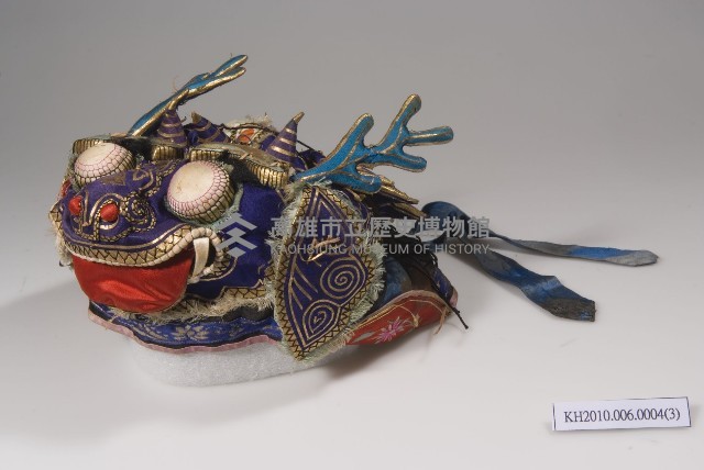 寶藍緞地麒麟立體造型童帽藏品圖，第3張