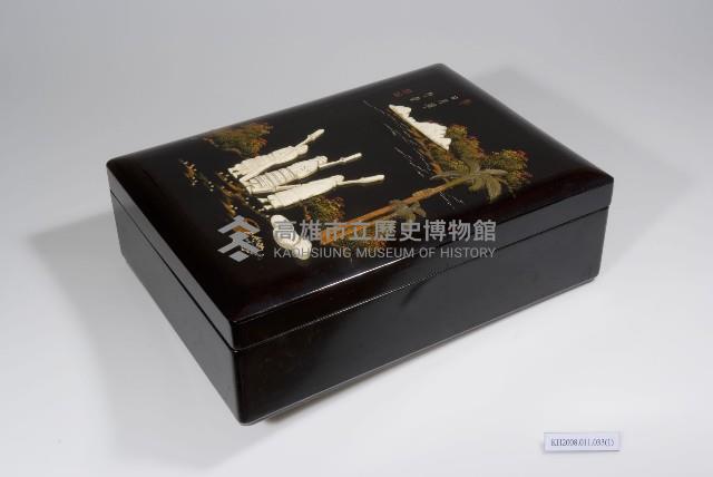 木雕鑲嵌彩繪杵歌紋方盒藏品圖，第3張