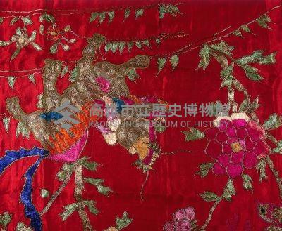 麒麟鳳凰刺繡桌圍藏品圖，第2張