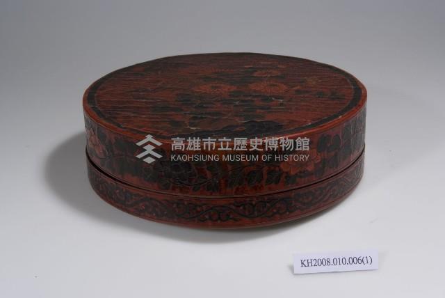 朱漆戧刻錦地菊花紋圓盒藏品圖，第2張