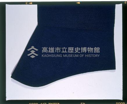 深青提花緞地團龍大襟馬蹄袖袍藏品圖，第2張