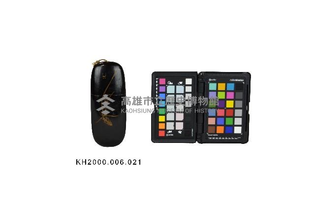 黑漆描金文字紋眼鏡盒藏品圖，第2張