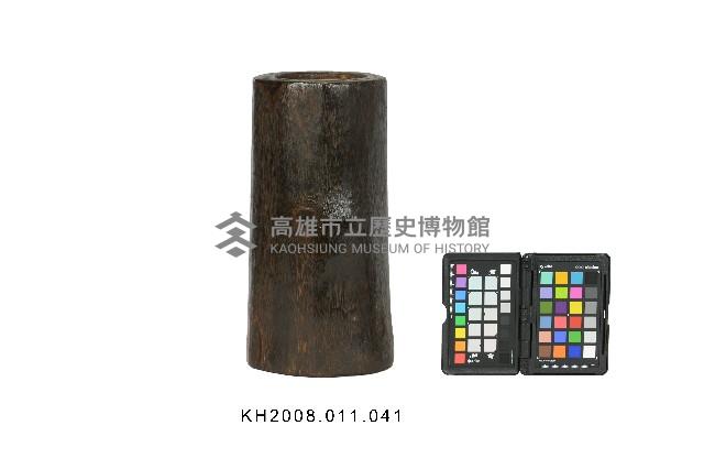 桐木地花鳥紋漆筒藏品圖，第2張