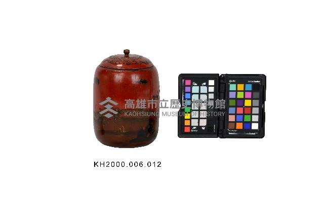 朱漆堆彩人物嬉戲紋蓋罐藏品圖，第2張