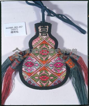 納繡葫蘆型煙荷包藏品圖，第2張