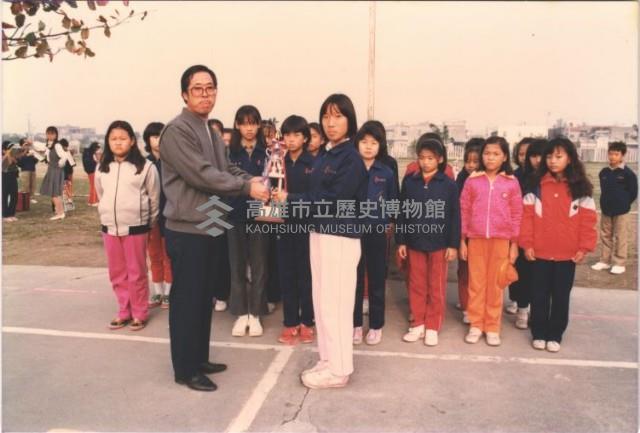 鳳鳴國小頒獎-16藏品圖，第1張